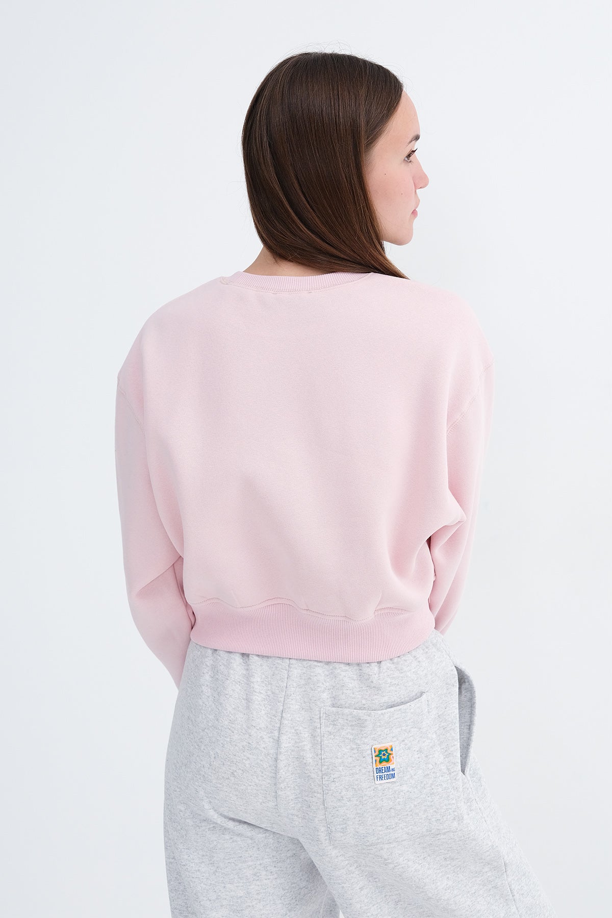 Lotus_Brushed-Crew-Neck-Sweatshirt-addax