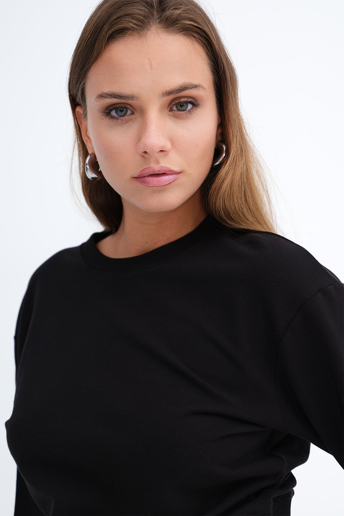 Black_Bisiklet-Yaka-Modal-Sweatshirt-S05035-addax