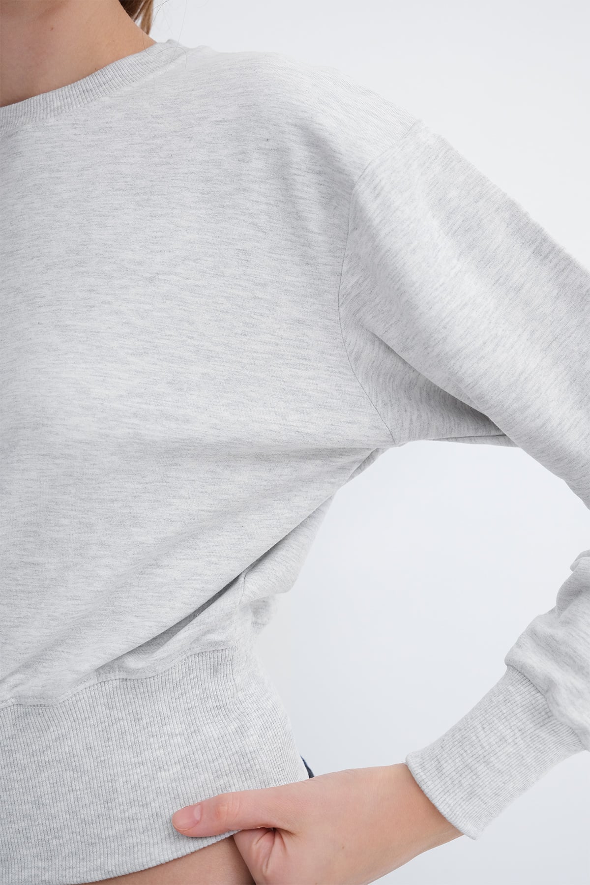 Snow-Melange_Bisiklet-Yaka-Modal-Sweatshirt-S05035-addax