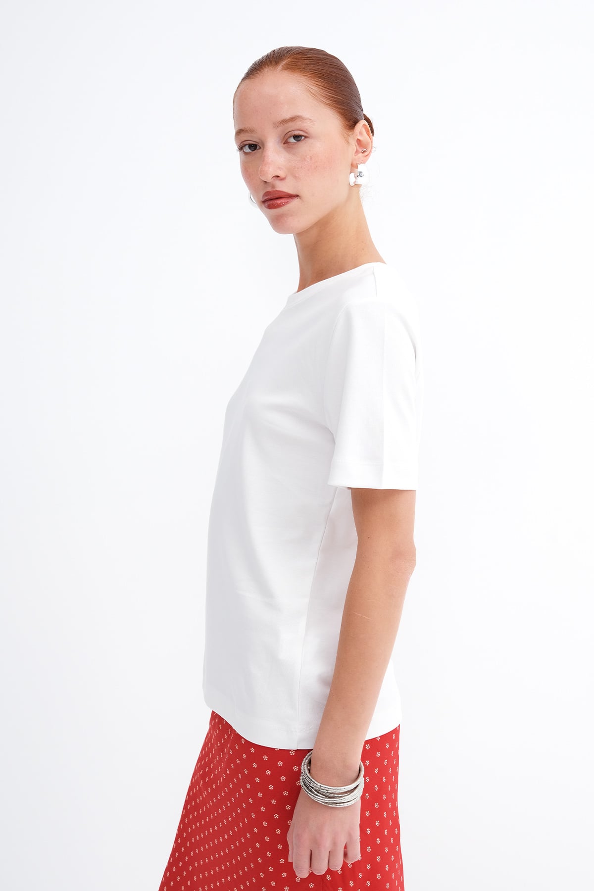 White_Crew-Neck-Basic-T-Shirt-addax