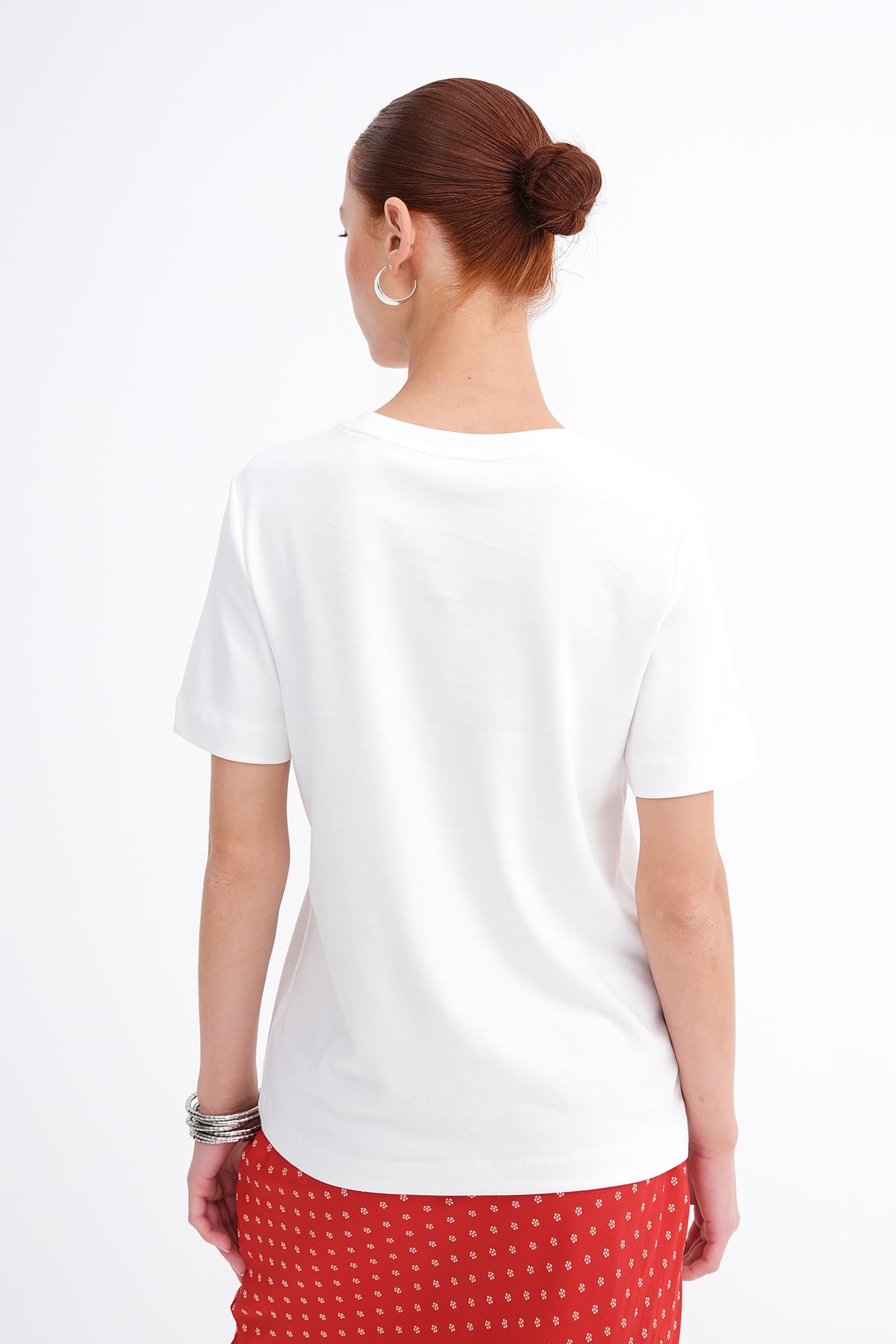 White_Crew-Neck-Basic-T-Shirt-addax