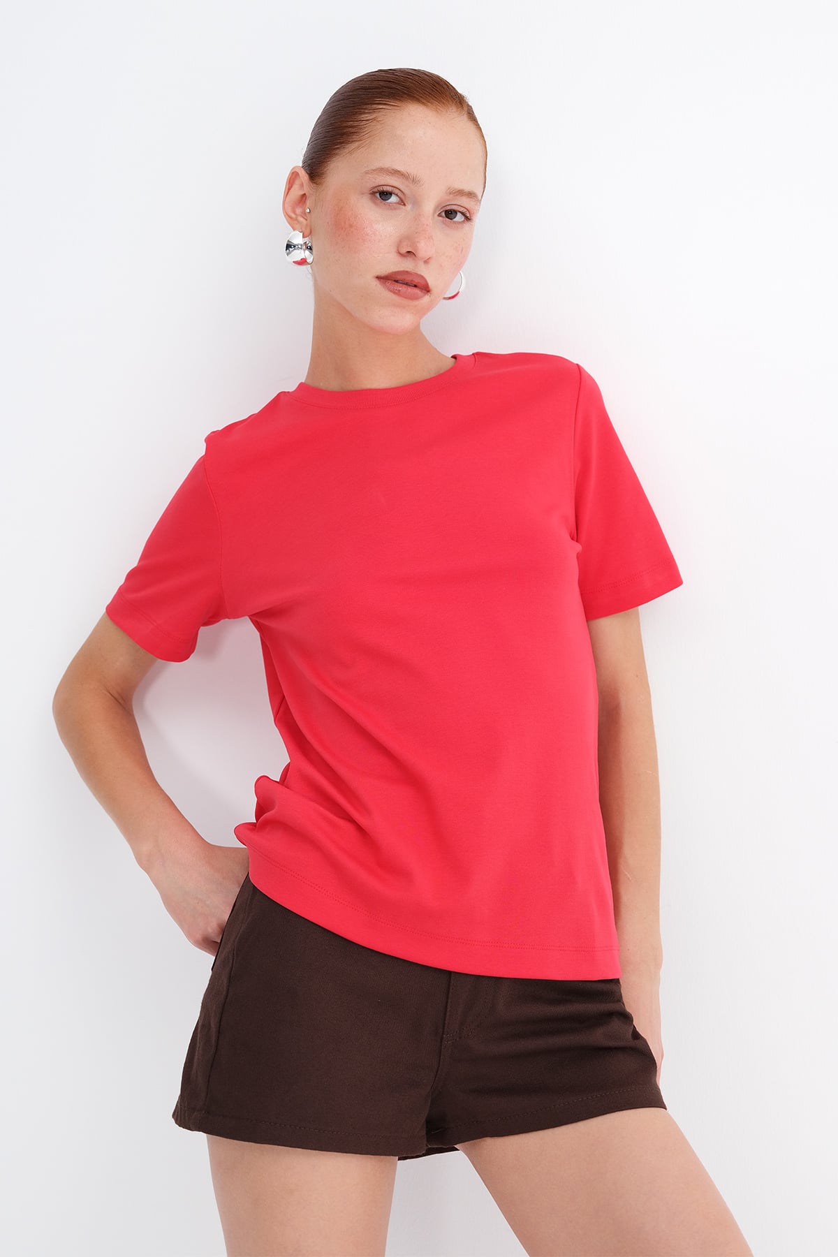Red_Crew-Neck-Basic-T-Shirt-addax