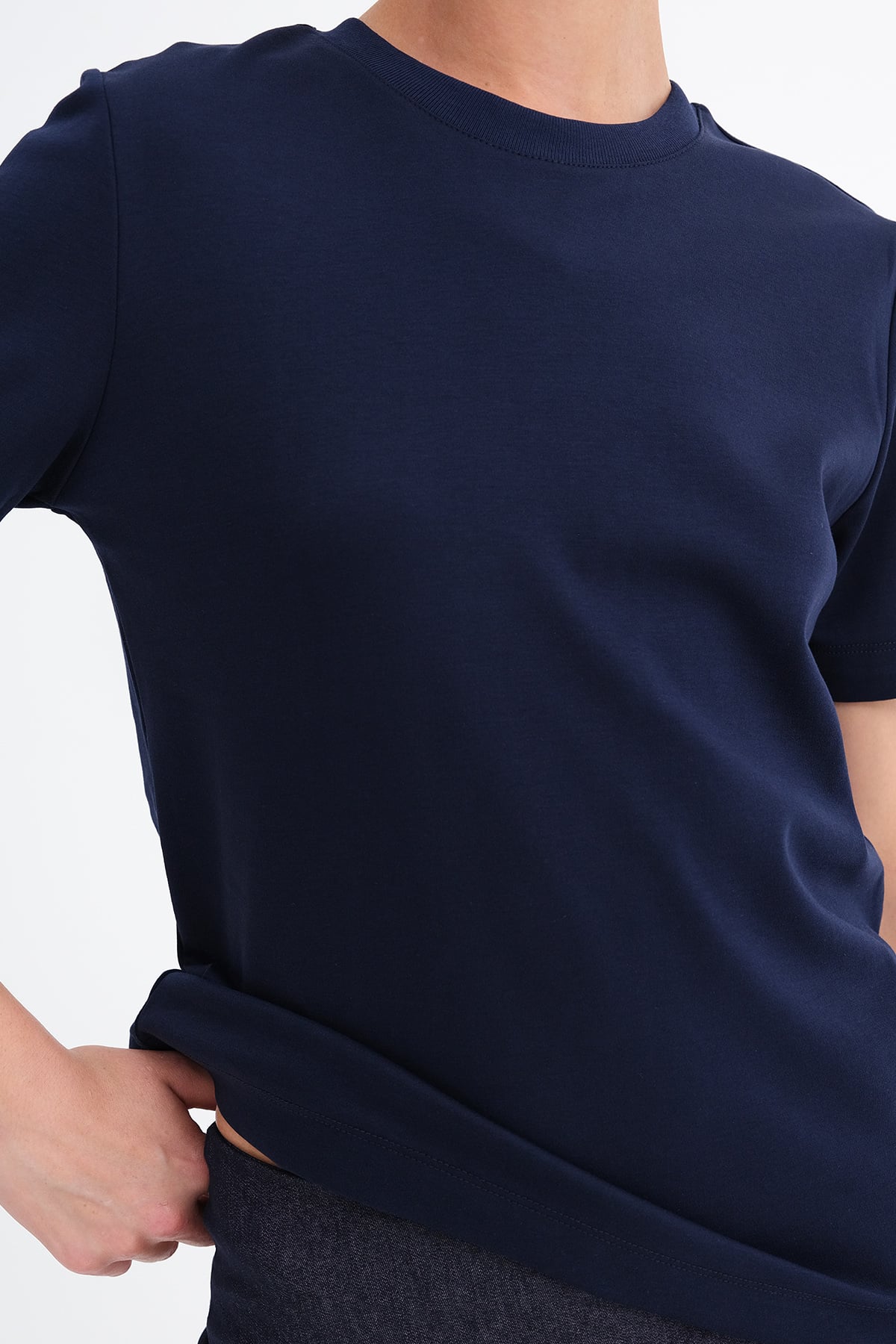 Dark-Night-Blue_Crew-Neck-Basic-T-Shirt-addax
