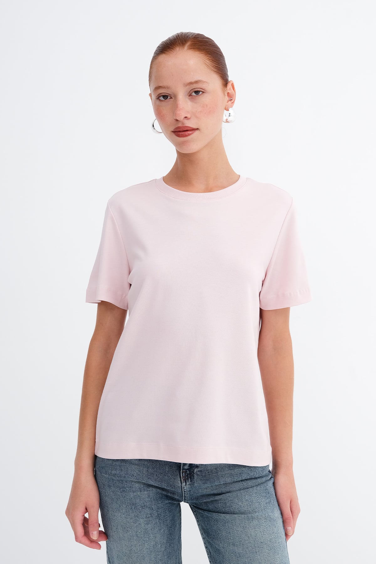 Lotus_Crew-Neck-Basic-T-Shirt-addax