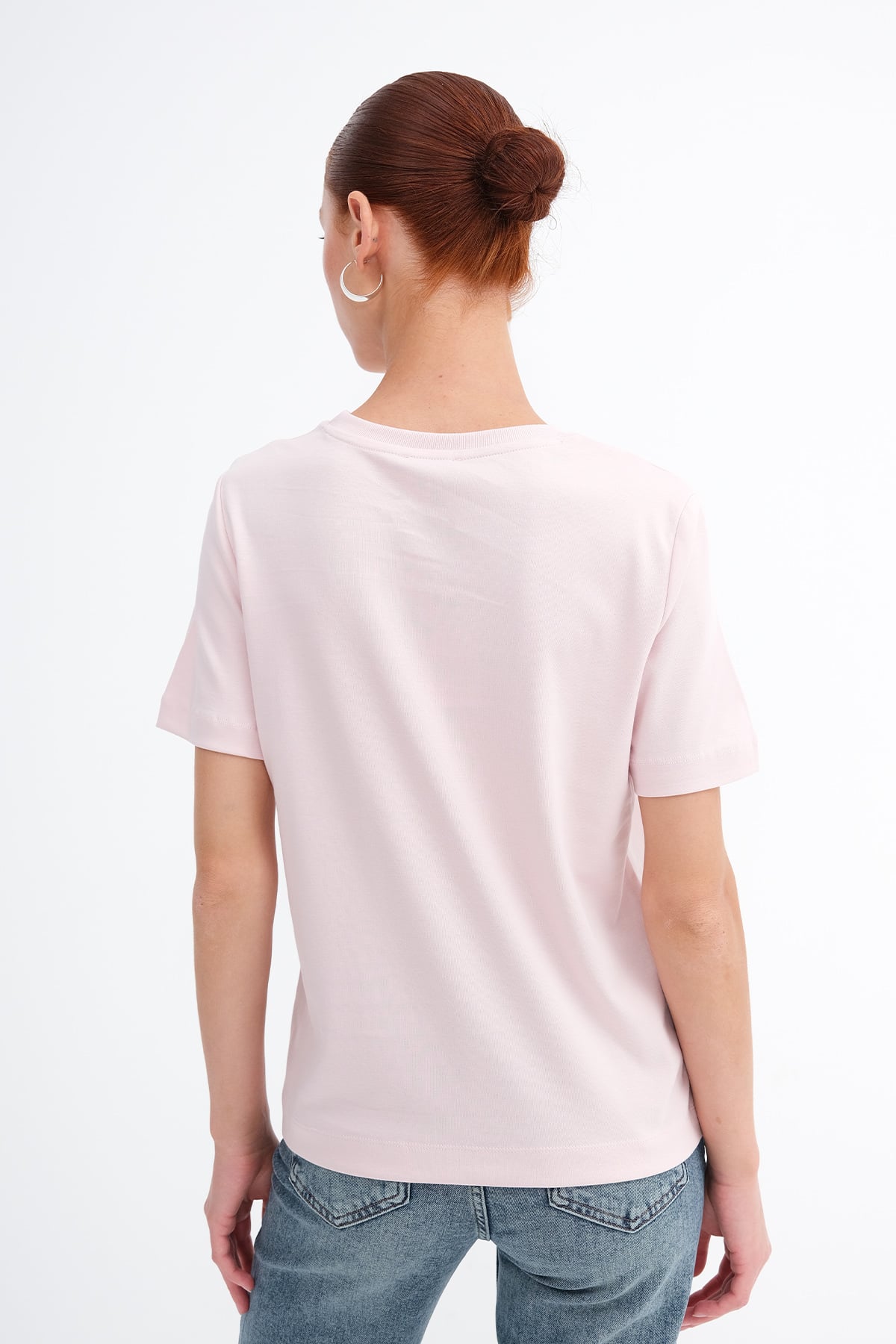 Lotus_Crew-Neck-Basic-T-Shirt-addax