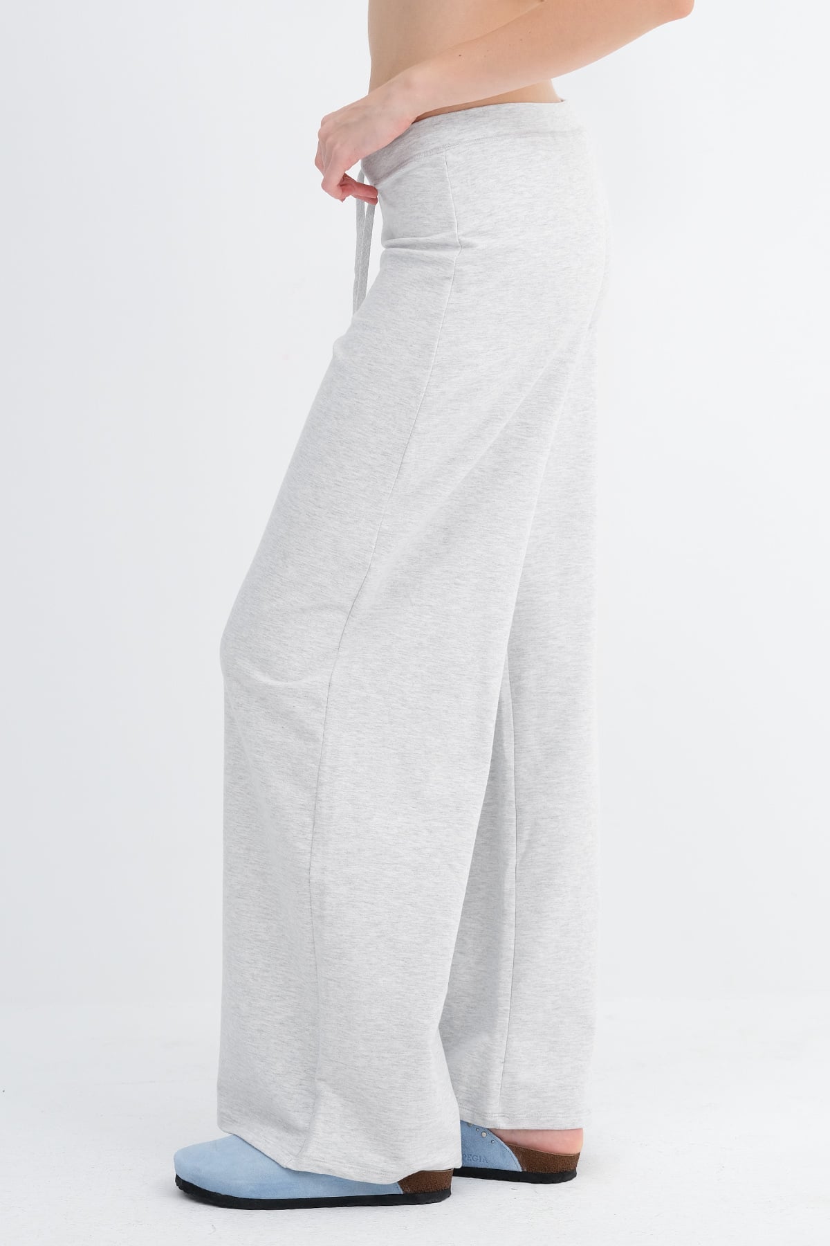 Snow-Melange_Elasticated-Waist-Modal-Joggers-addax