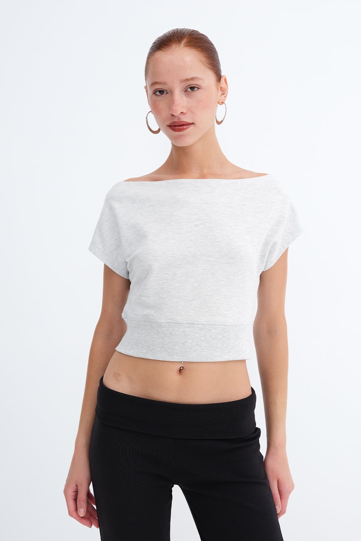 Snow-Melange_Boat-Neck-Crop-T-Shirt-addax