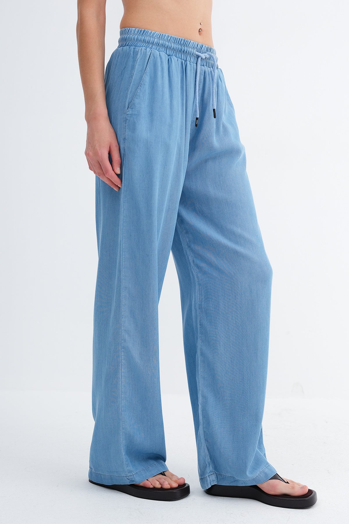 Light-Blue_Elastic-Waist-Trousers-addax