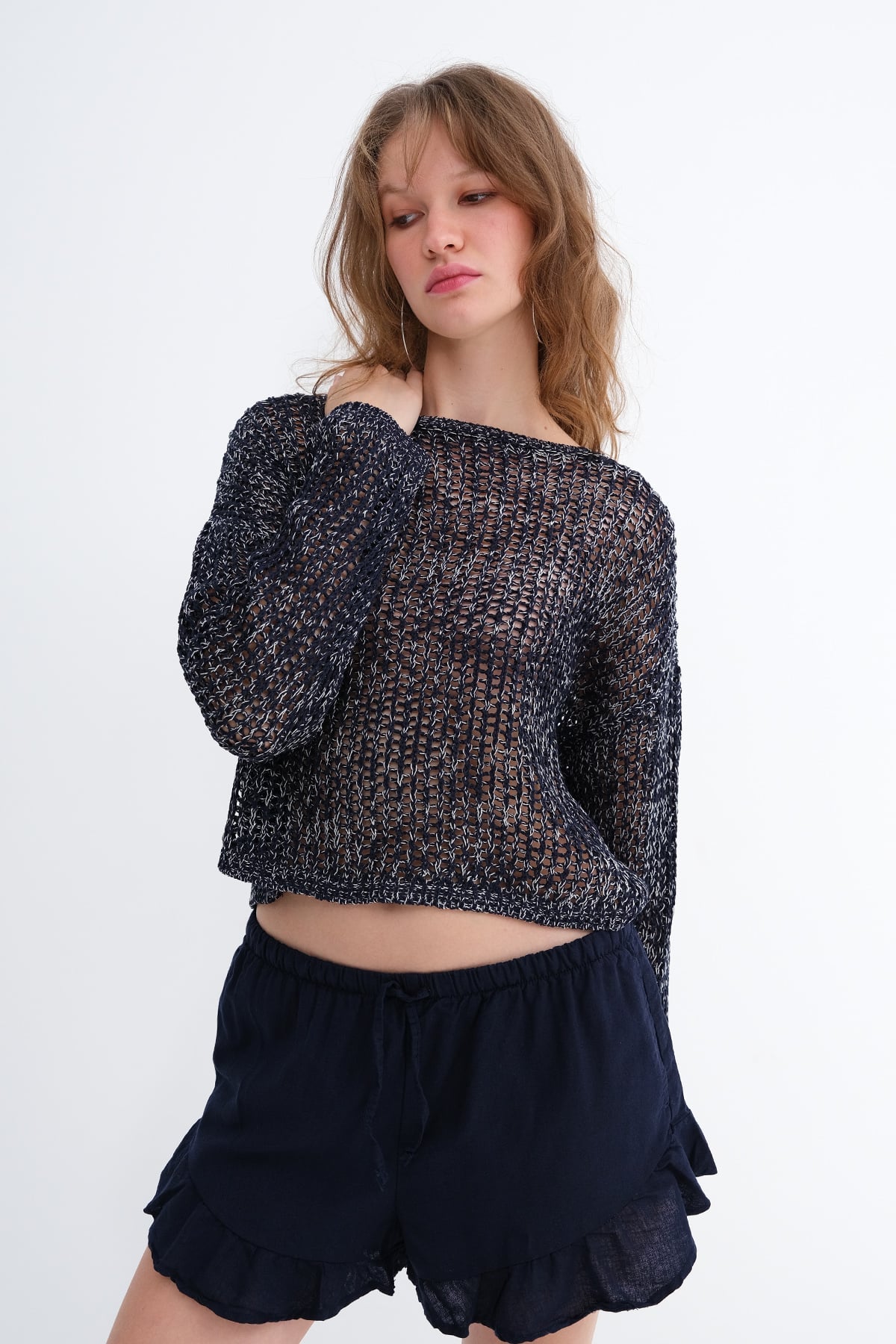 Dark-Night-Blue_Crew-Neck-Openwork-Knitwear-addax
