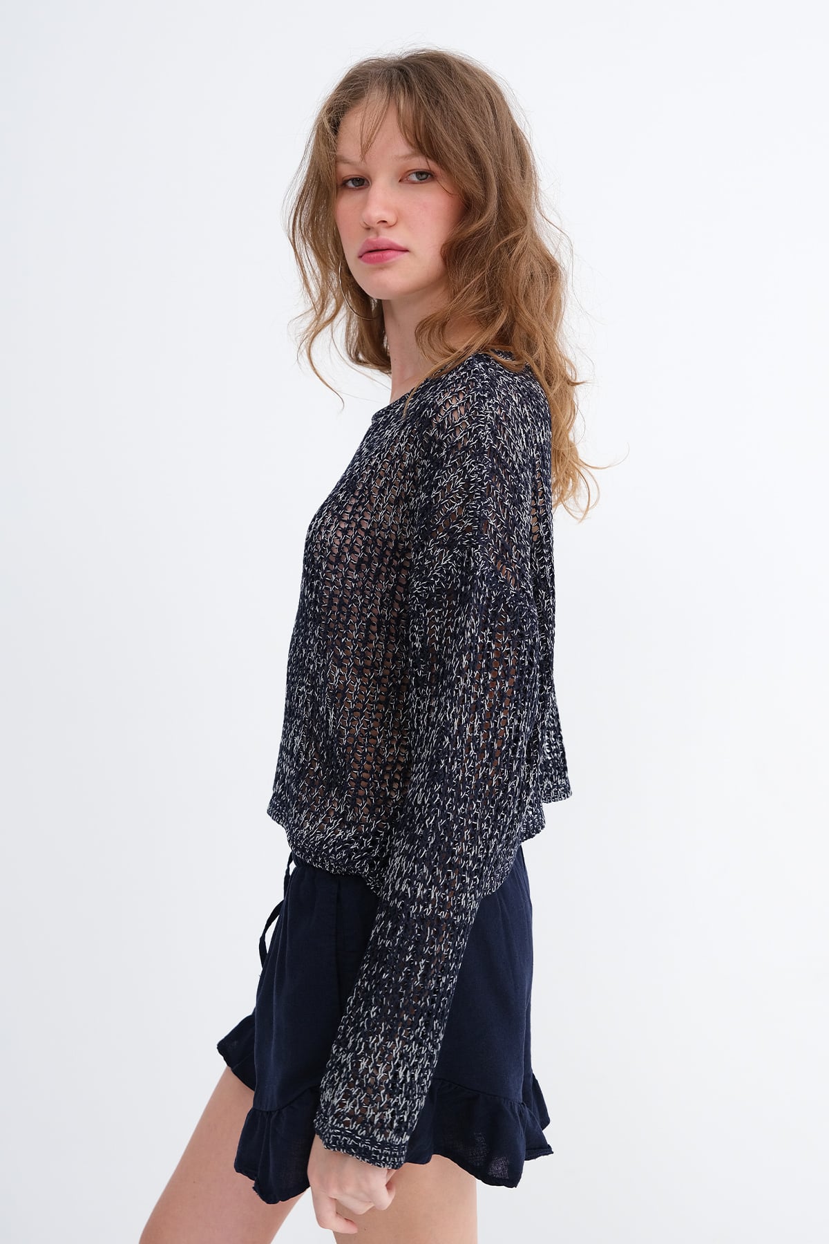 Dark-Night-Blue_Crew-Neck-Openwork-Knitwear-addax