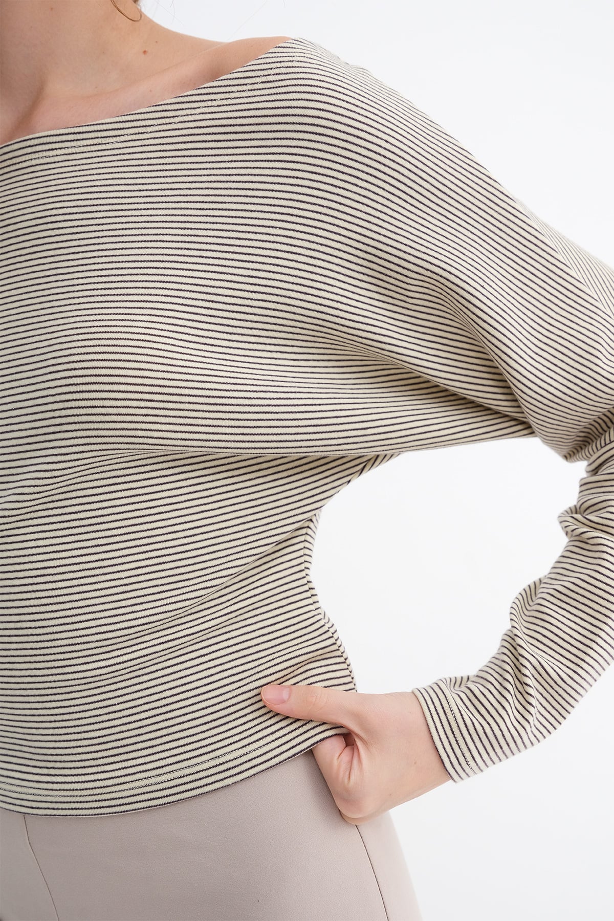 L.Yellow-S.brown_Striped-Long-Sleeve-Blouse-addax