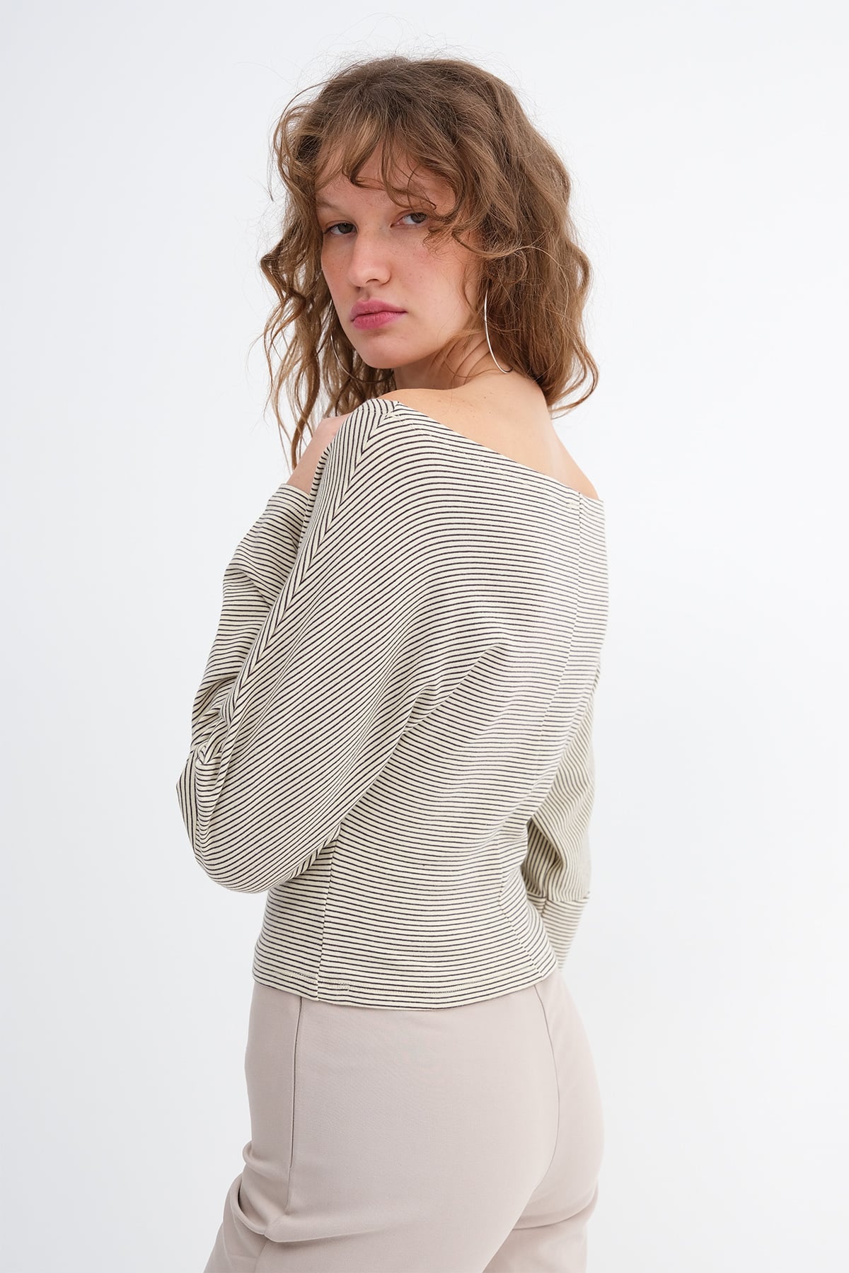 L.Yellow-S.brown_Striped-Long-Sleeve-Blouse-addax