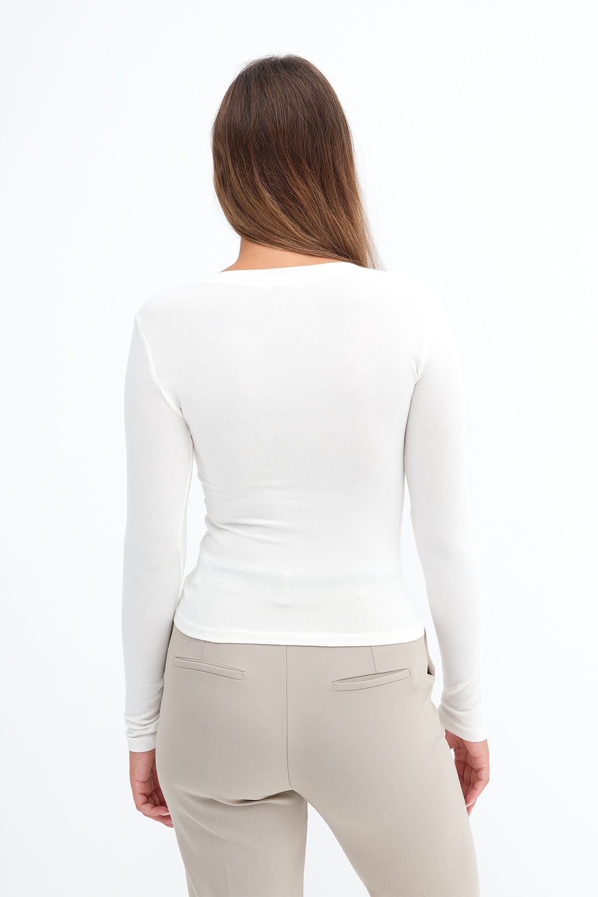 Ecru_Long-Sleeve-T-shirt-addax