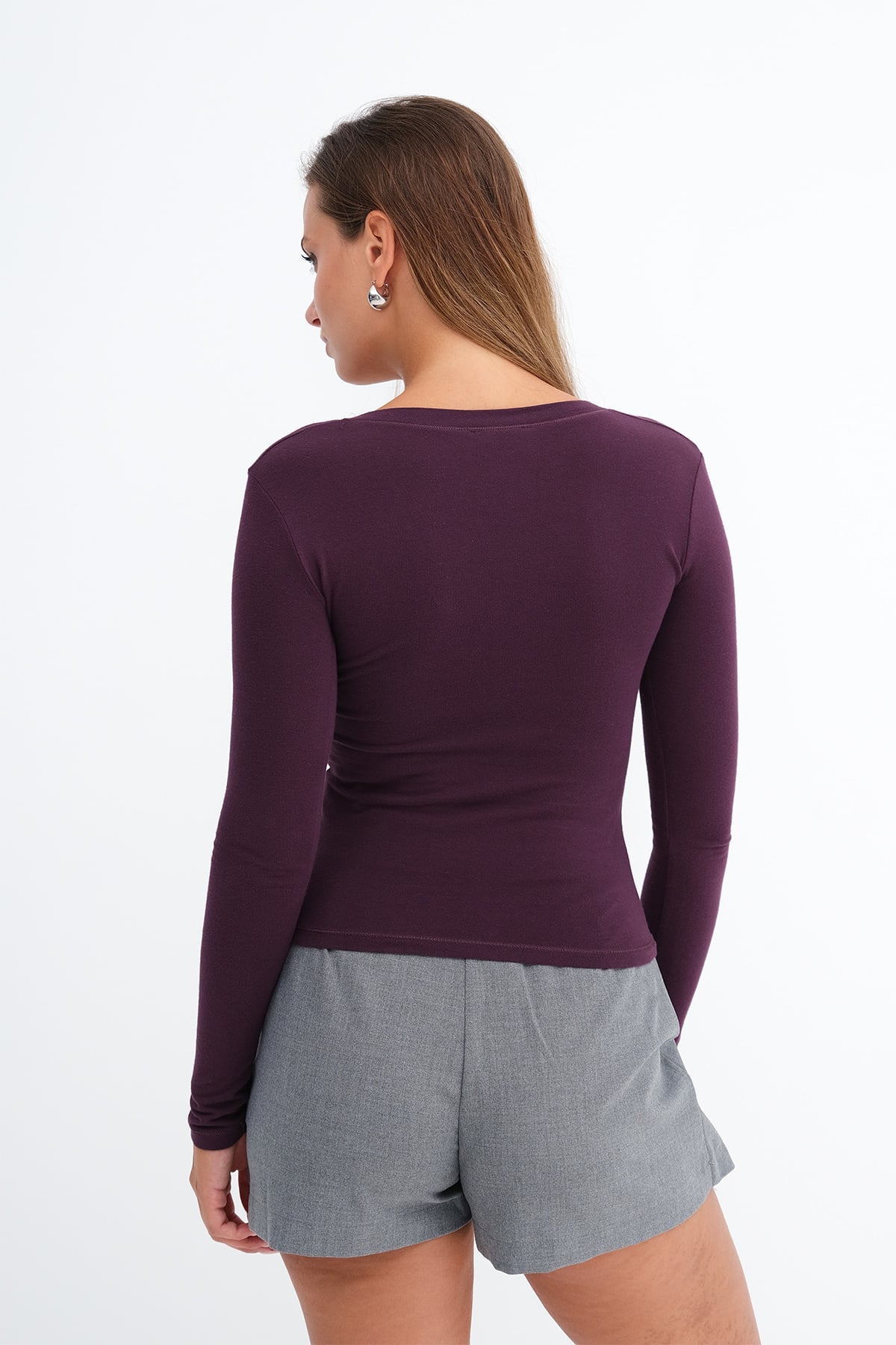 Gardenia_Long-Sleeve-T-shirt-addax