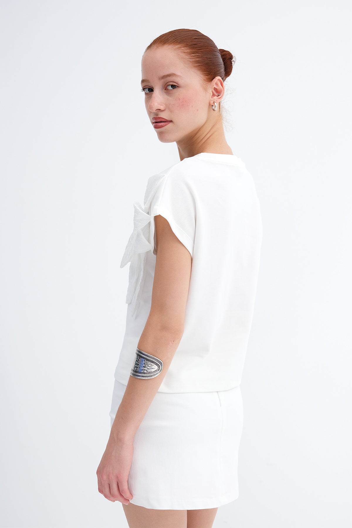Ecru_Flower-Embellished-T-Shirt-addax