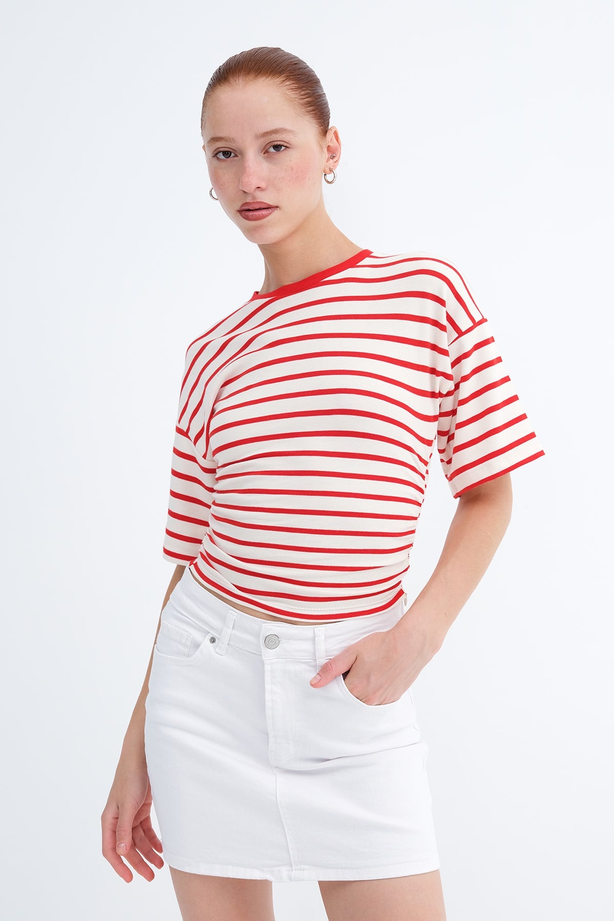 Ecru---Red_Side-Zip-Striped-Blouse-addax