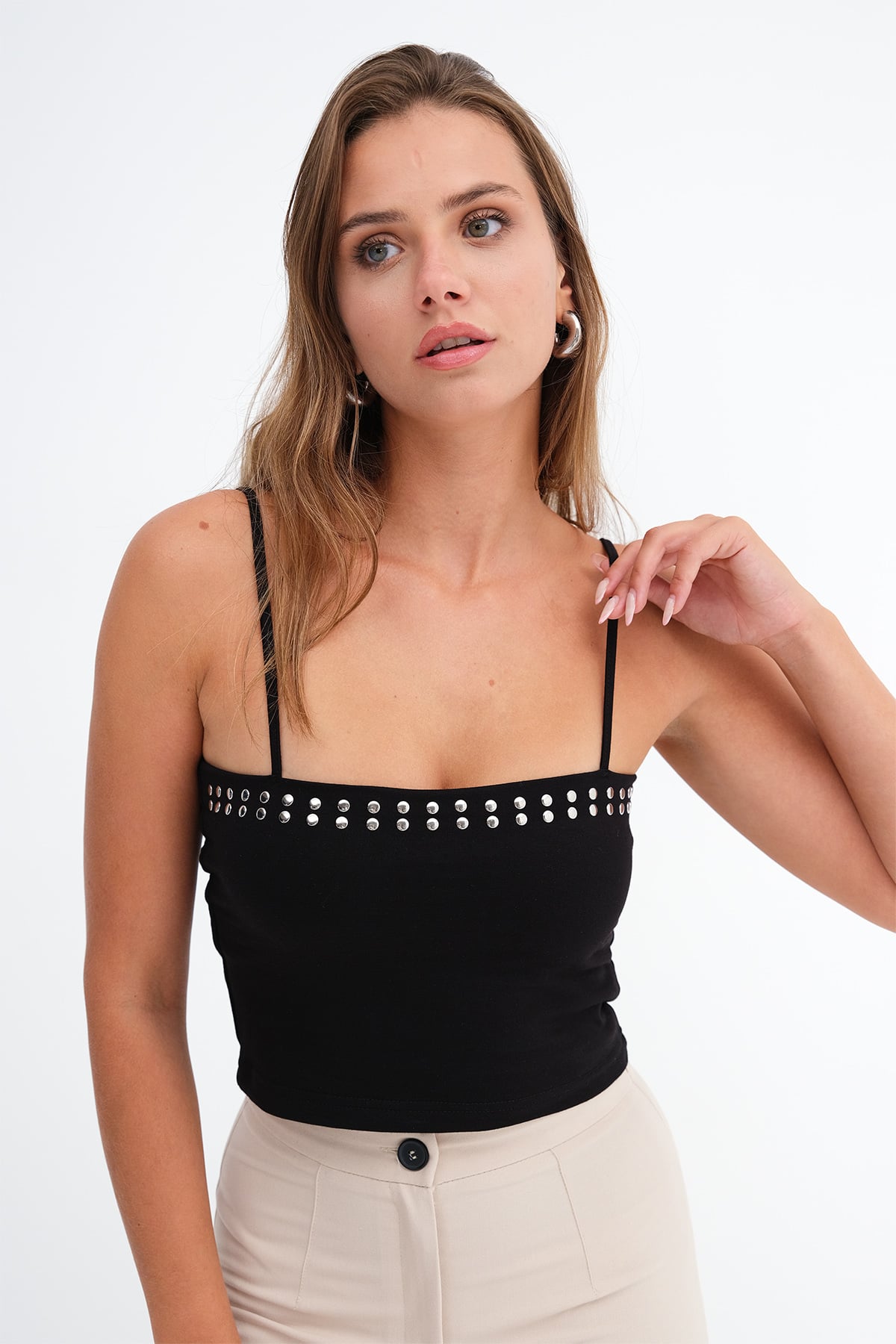 Black_Studded-Bustier-addax