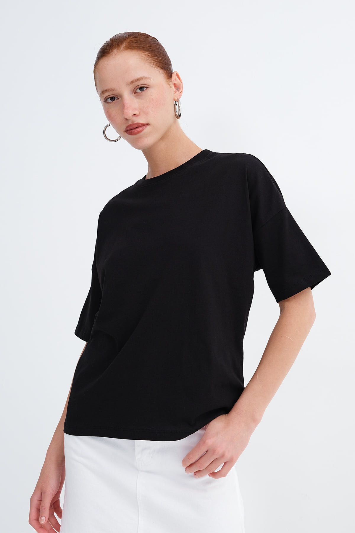Black_Short-Sleeve-Basic-T-Shirt-addax