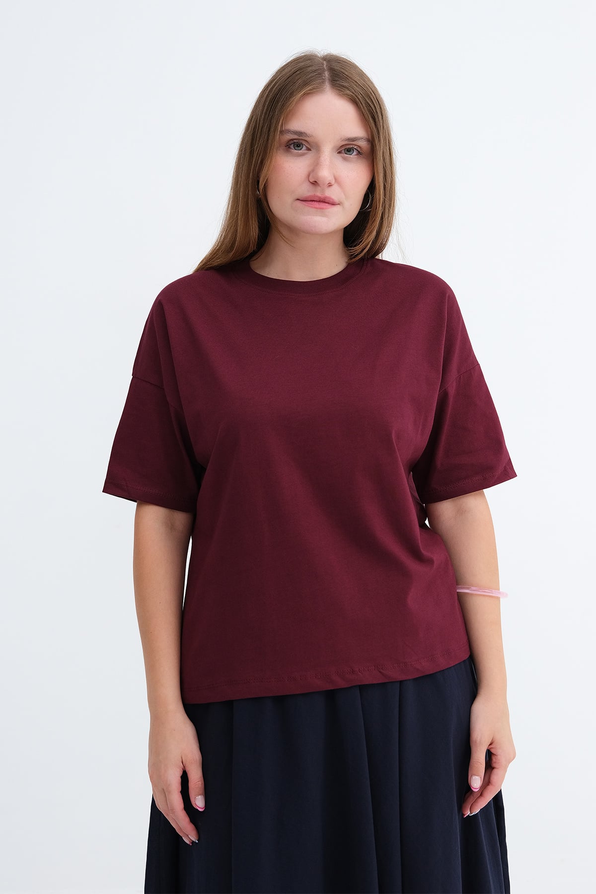 Burgundy_Short-Sleeve-Basic-T-Shirt-addax