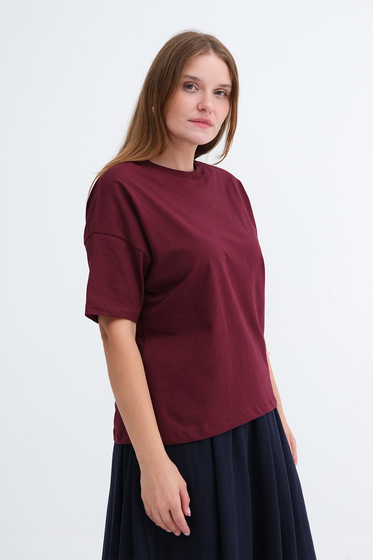 Burgundy_Short-Sleeve-Basic-T-Shirt-addax