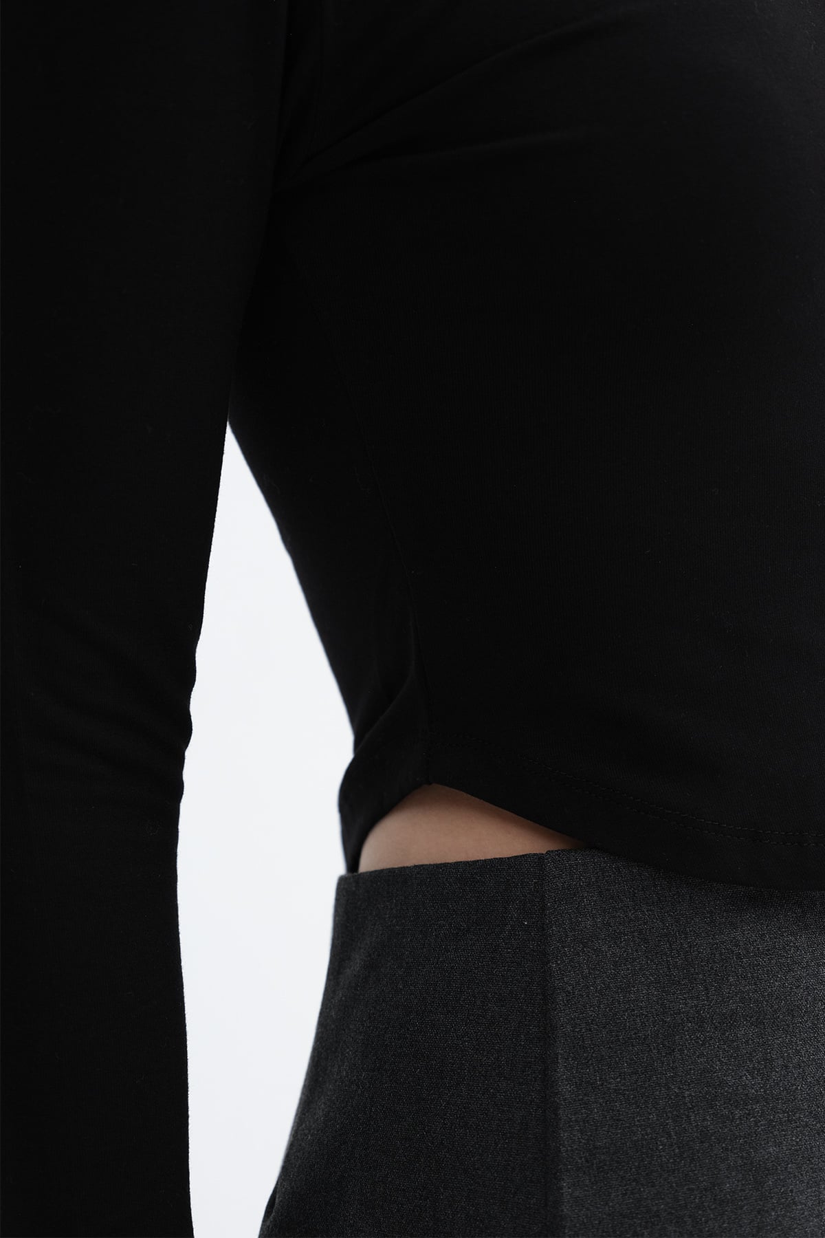 Black_Bisiklet-Yaka-Basic-Bluz-B1025-addax