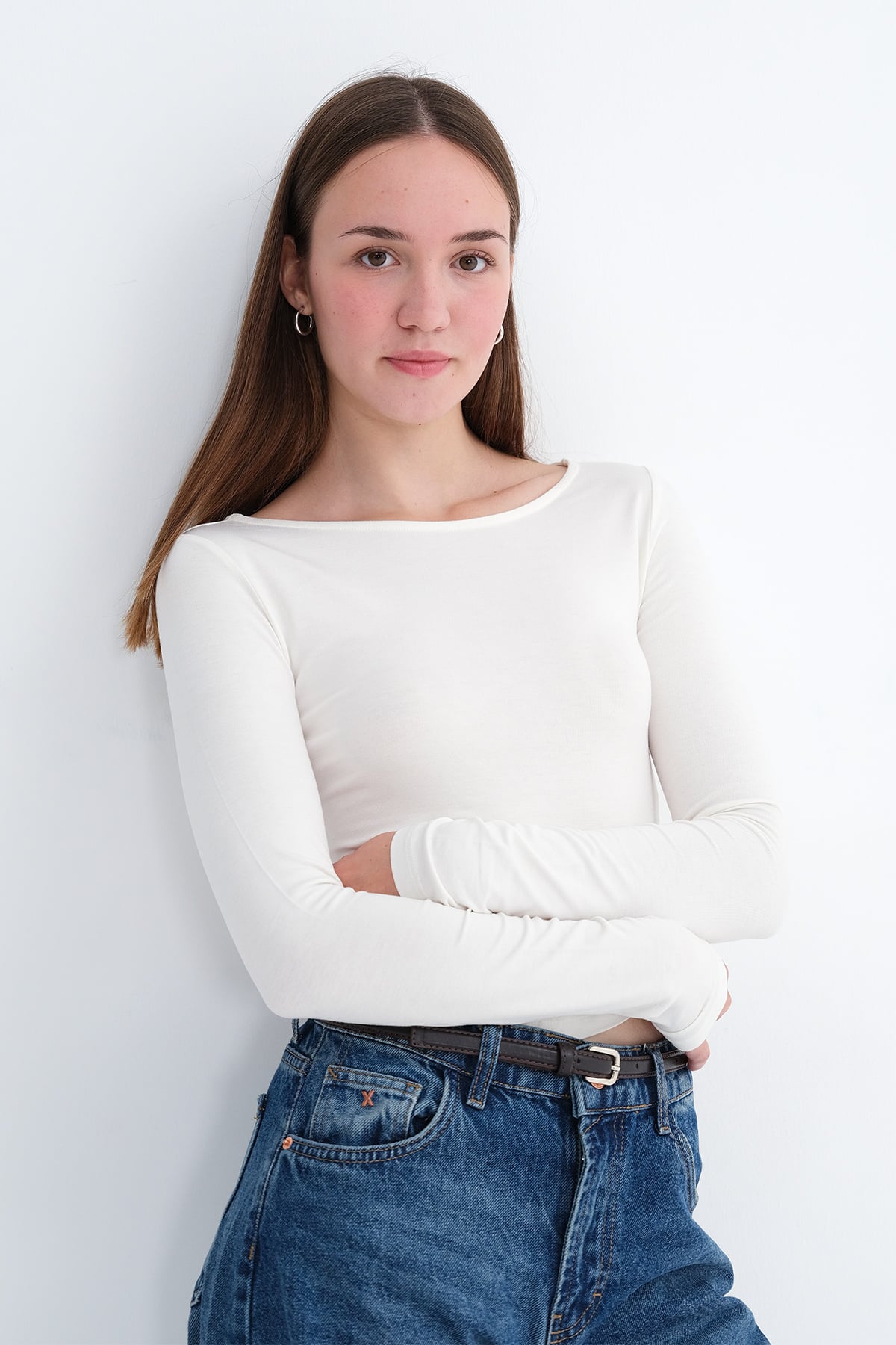 Ecru_Crew-Neck-Basic-Blouse-addax