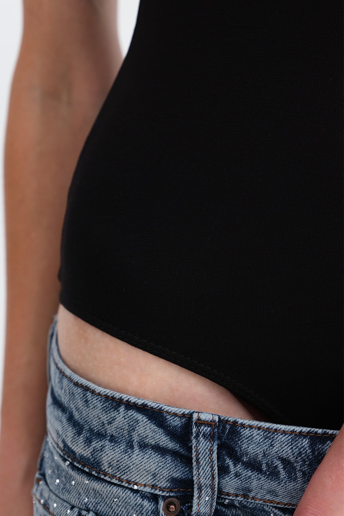 Black_Wide-Strap-Bodysuit-addax