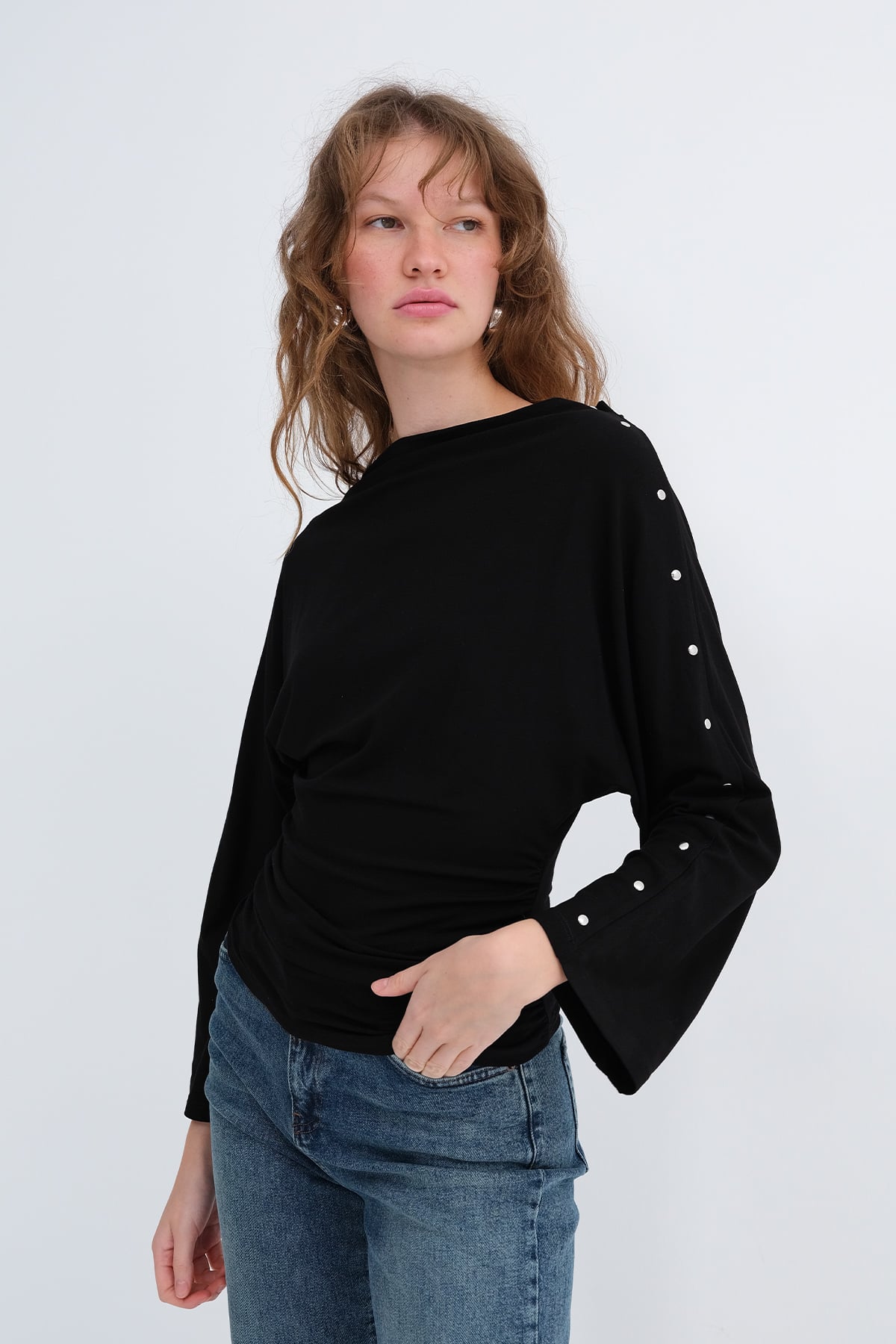 Black_Stud-Detail-Long-Sleeve-Blouse-addax