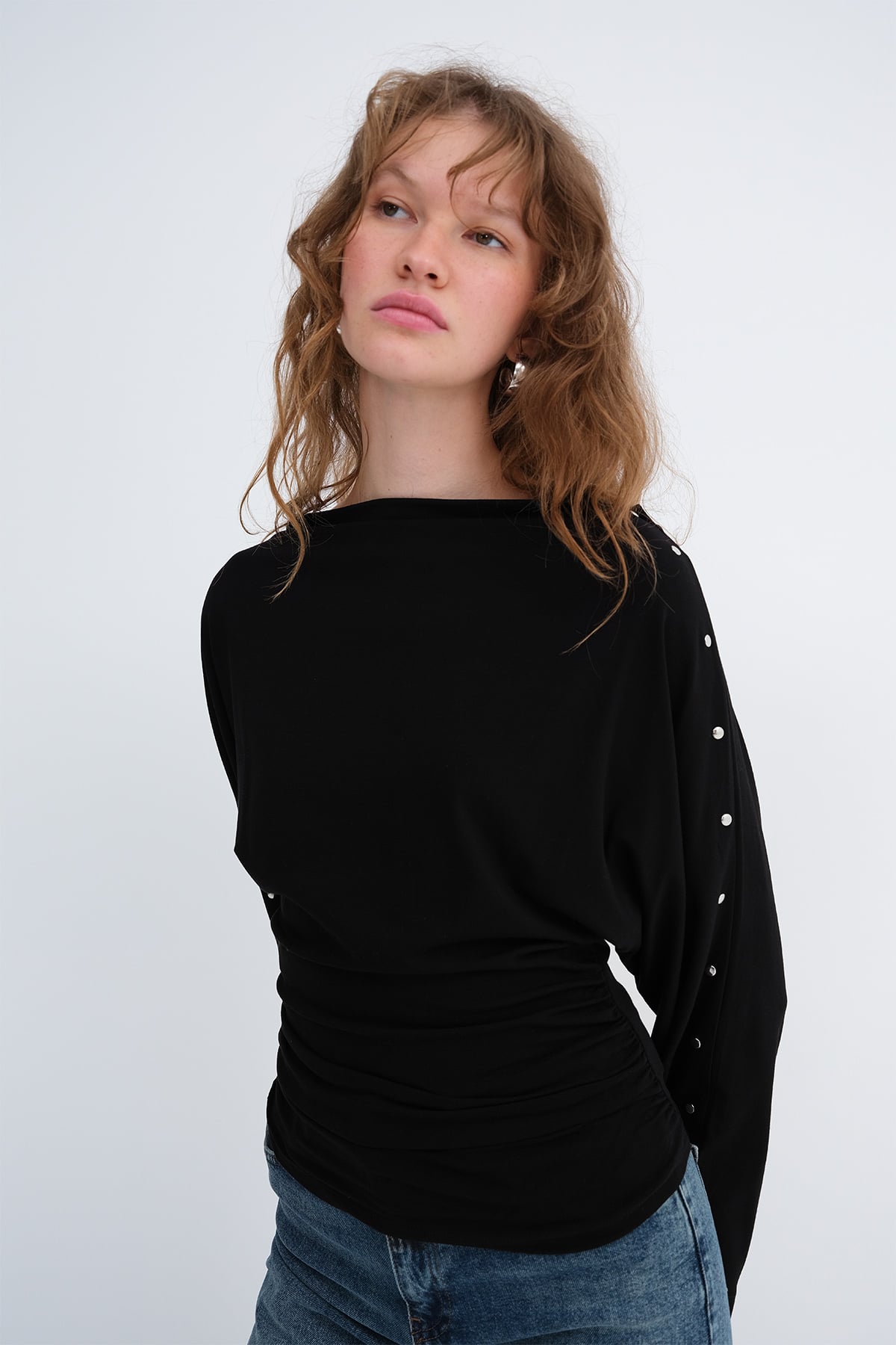 Black_Stud-Detail-Long-Sleeve-Blouse-addax