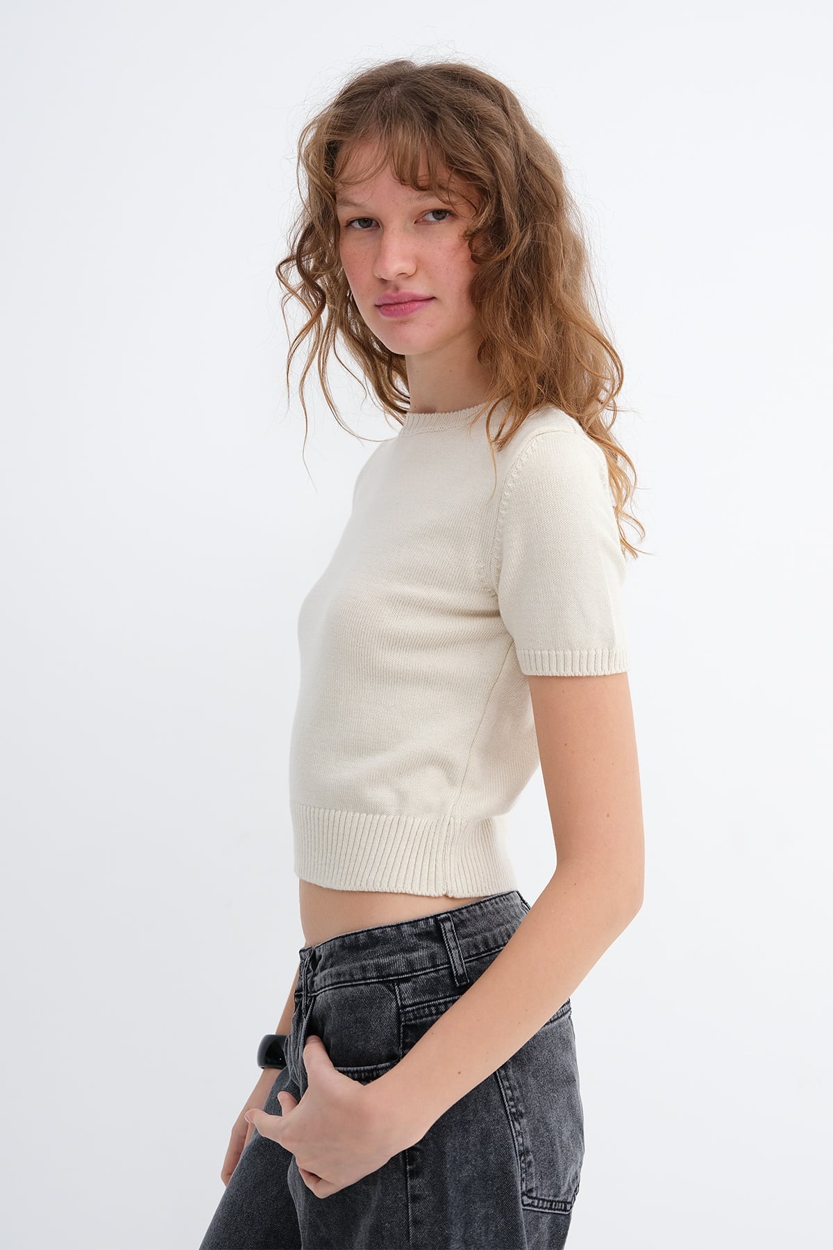 Stone_Short-Sleeve-Knit-Sweater-addax
