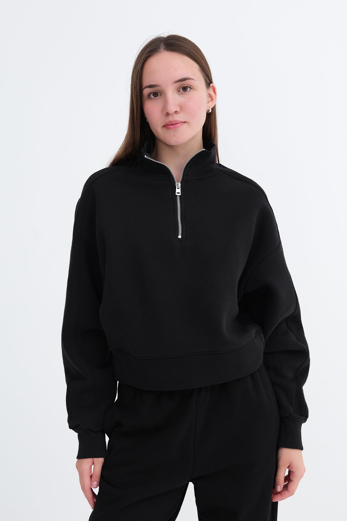 Black_Zippered-Collar-Fleece-Sweatshirt-addax