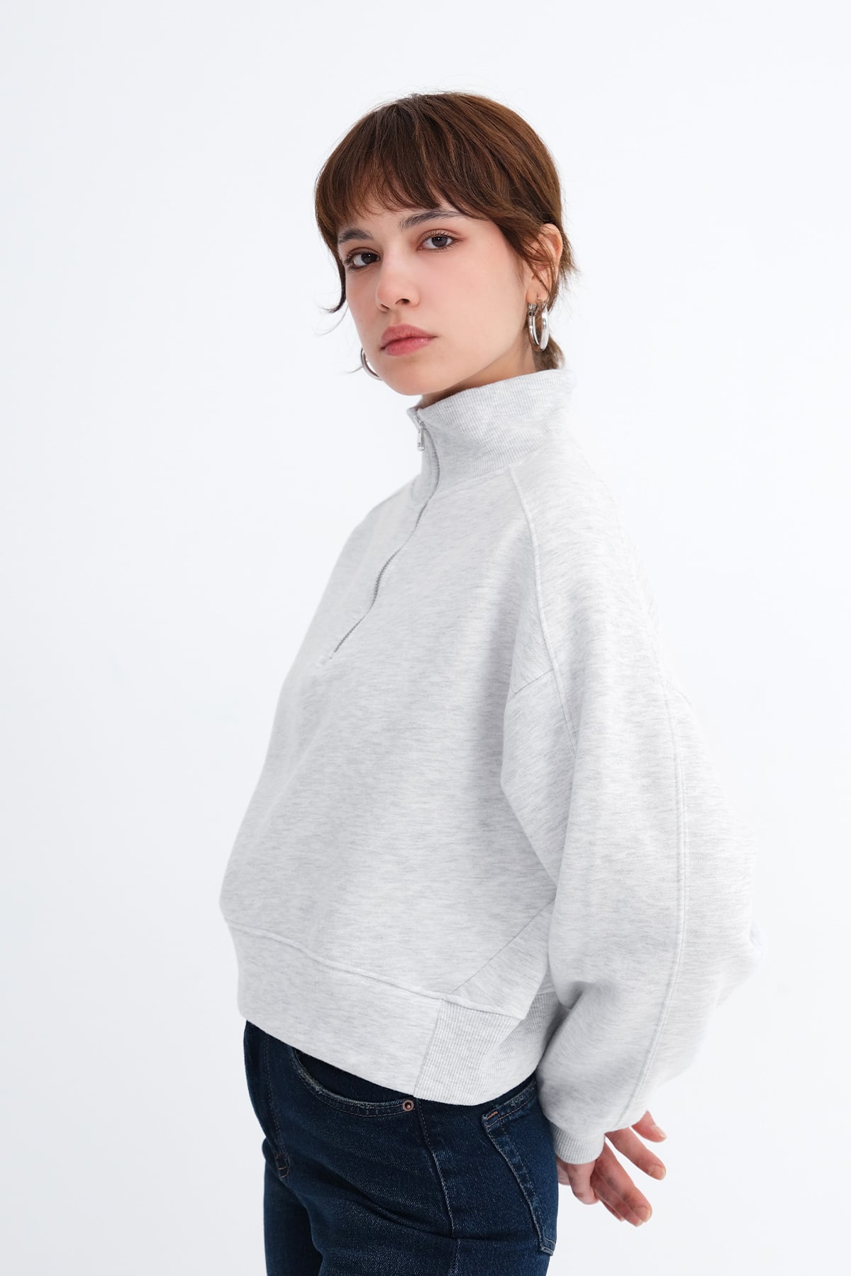 Snow-Melange_Zippered-Collar-Fleece-Sweatshirt-addax