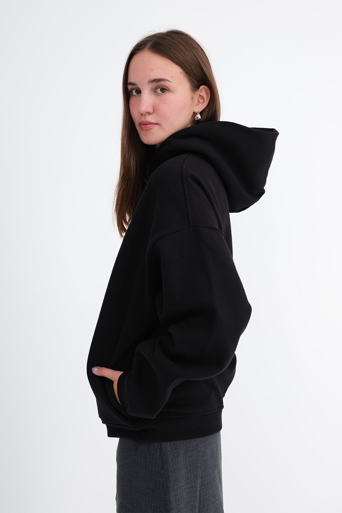 Black_Hooded-Brushed-Sweatshirt-addax