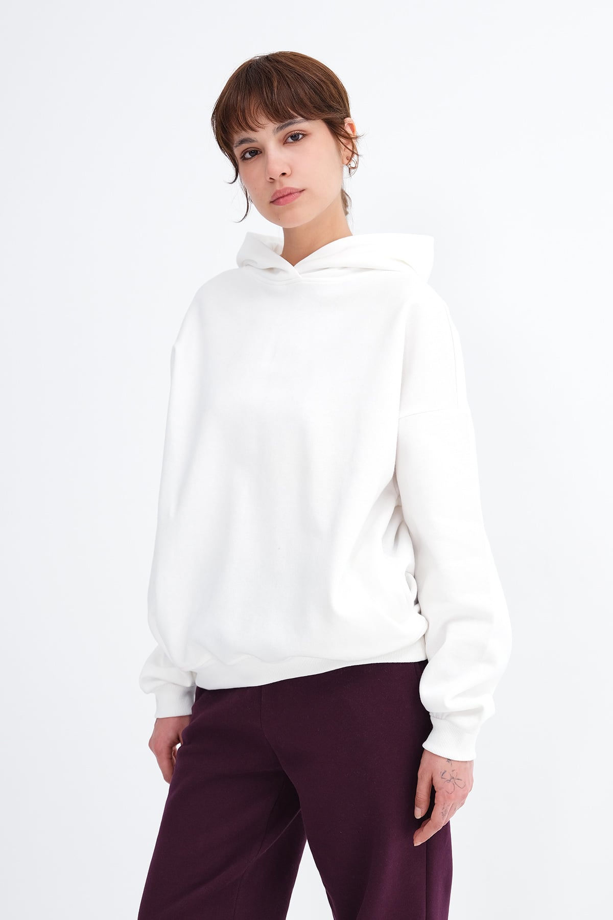Ecru_Hooded-Brushed-Sweatshirt-addax