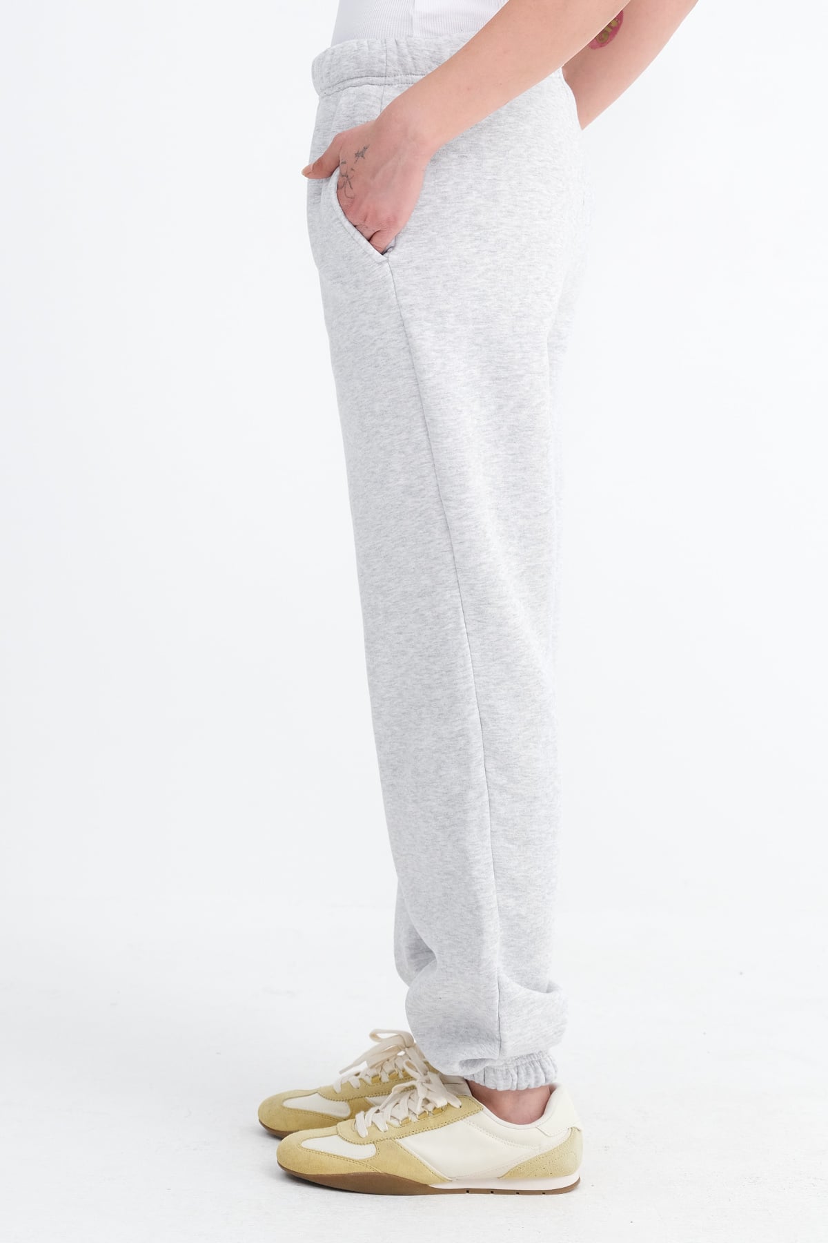 Snow-Melange_Elasticated-Cuff-Fleece-Joggers-addax