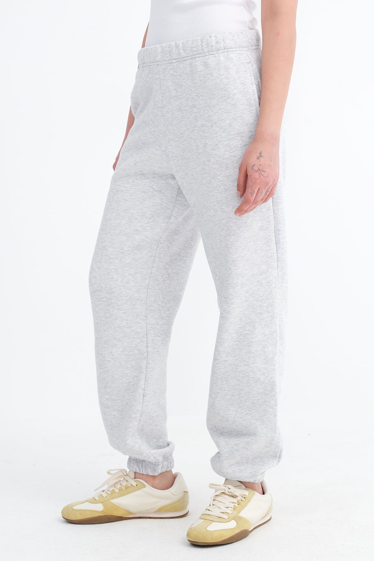 Snow-Melange_Elasticated-Cuff-Fleece-Joggers-addax