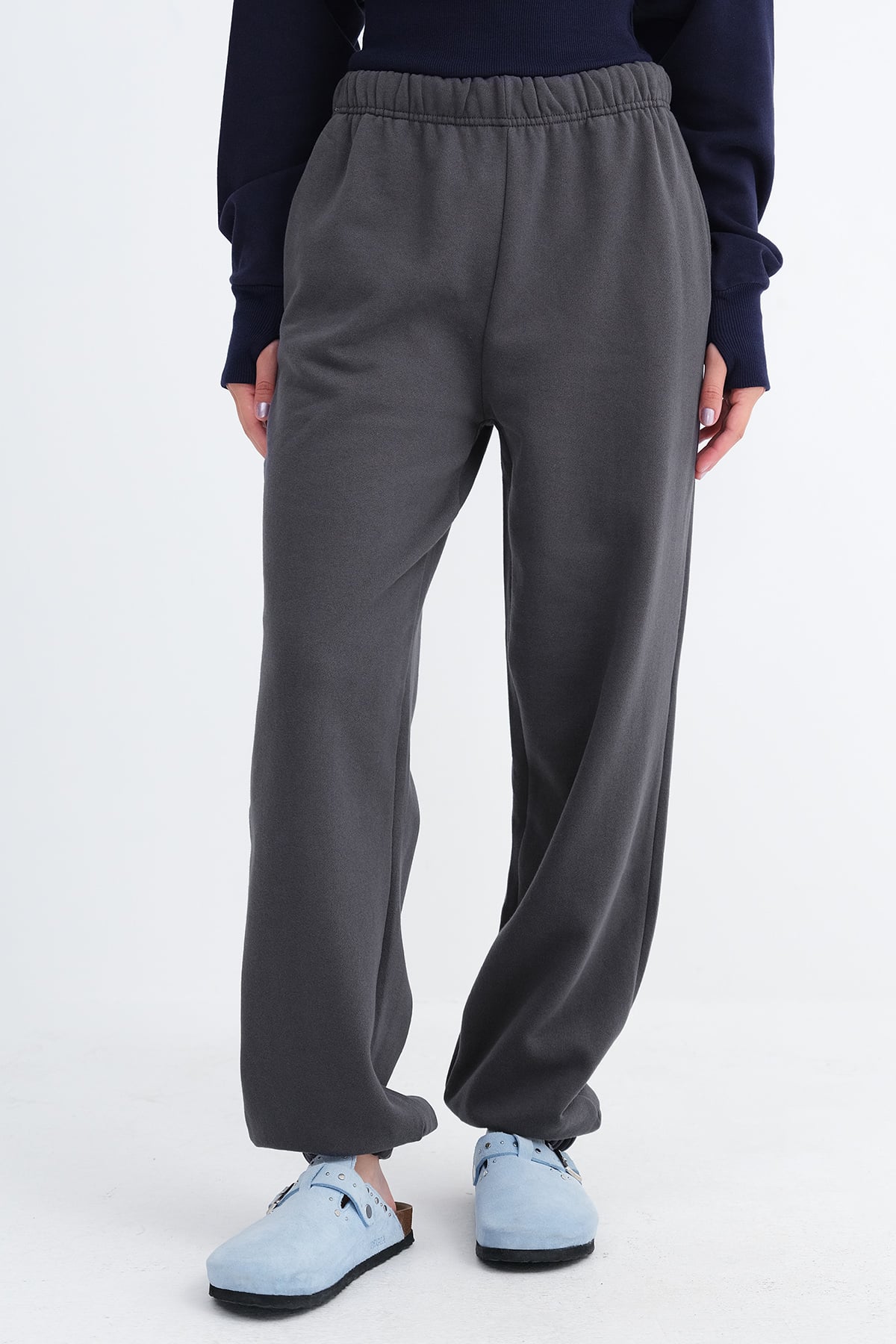 L.Charcoal_Elasticated-Cuff-Fleece-Joggers-addax