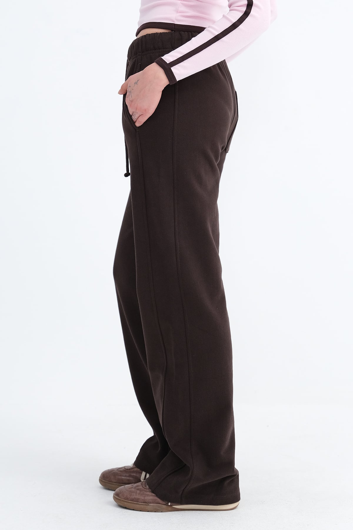 Bitter-Coffee_Elasticated-Waist-Fleece-Joggers-addax