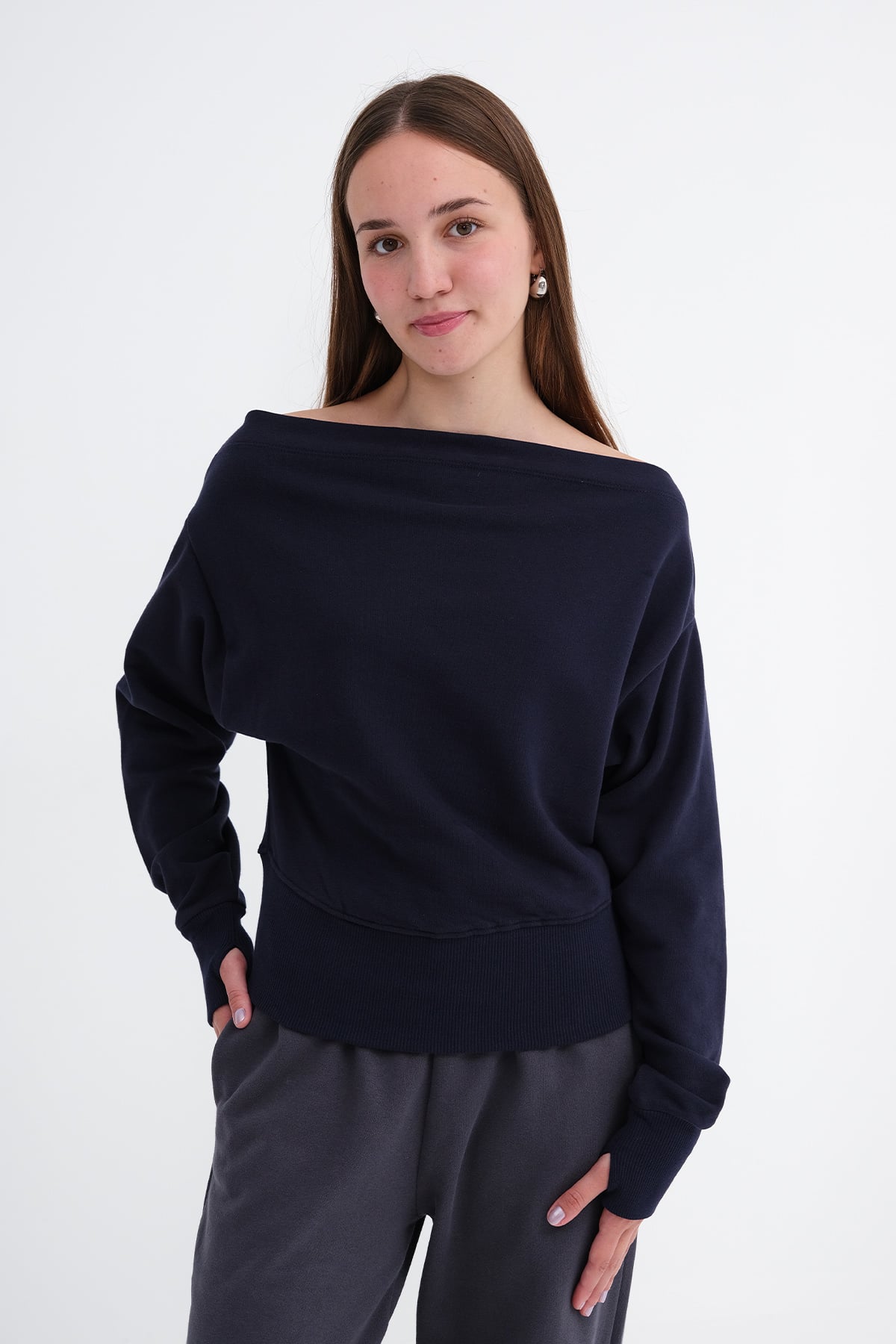 Dark-Night-Blue_Boat-Neck-Crop-Sweatshirt-addax