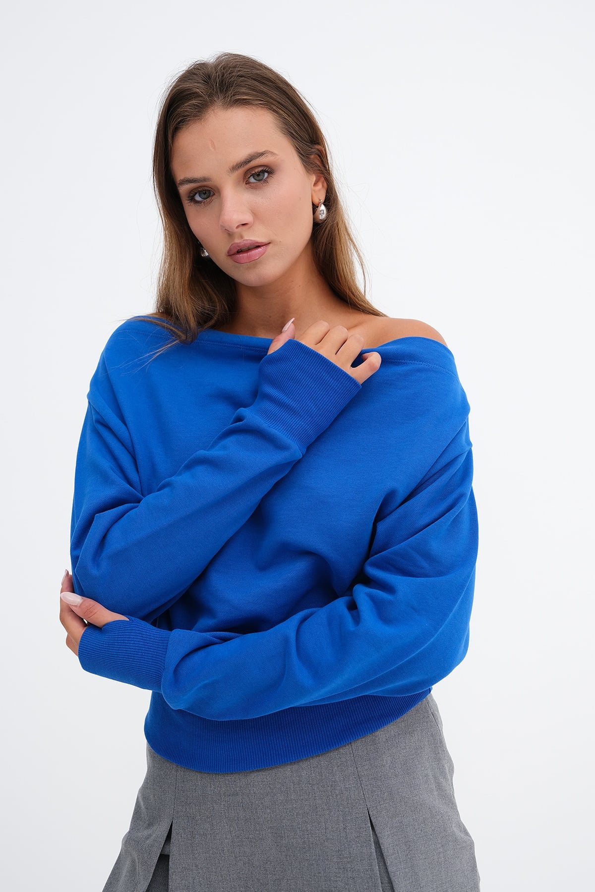Royal-Blue_Boat-Neck-Crop-Sweatshirt-addax
