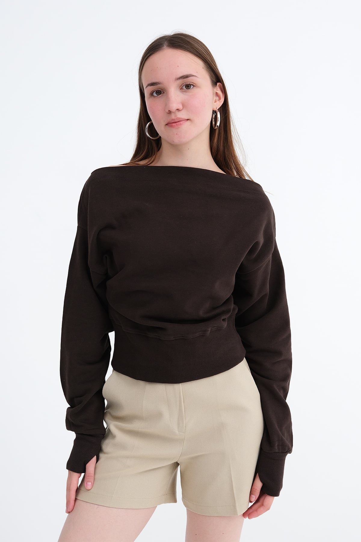 Bitter-Coffee_Boat-Neck-Crop-Sweatshirt-addax