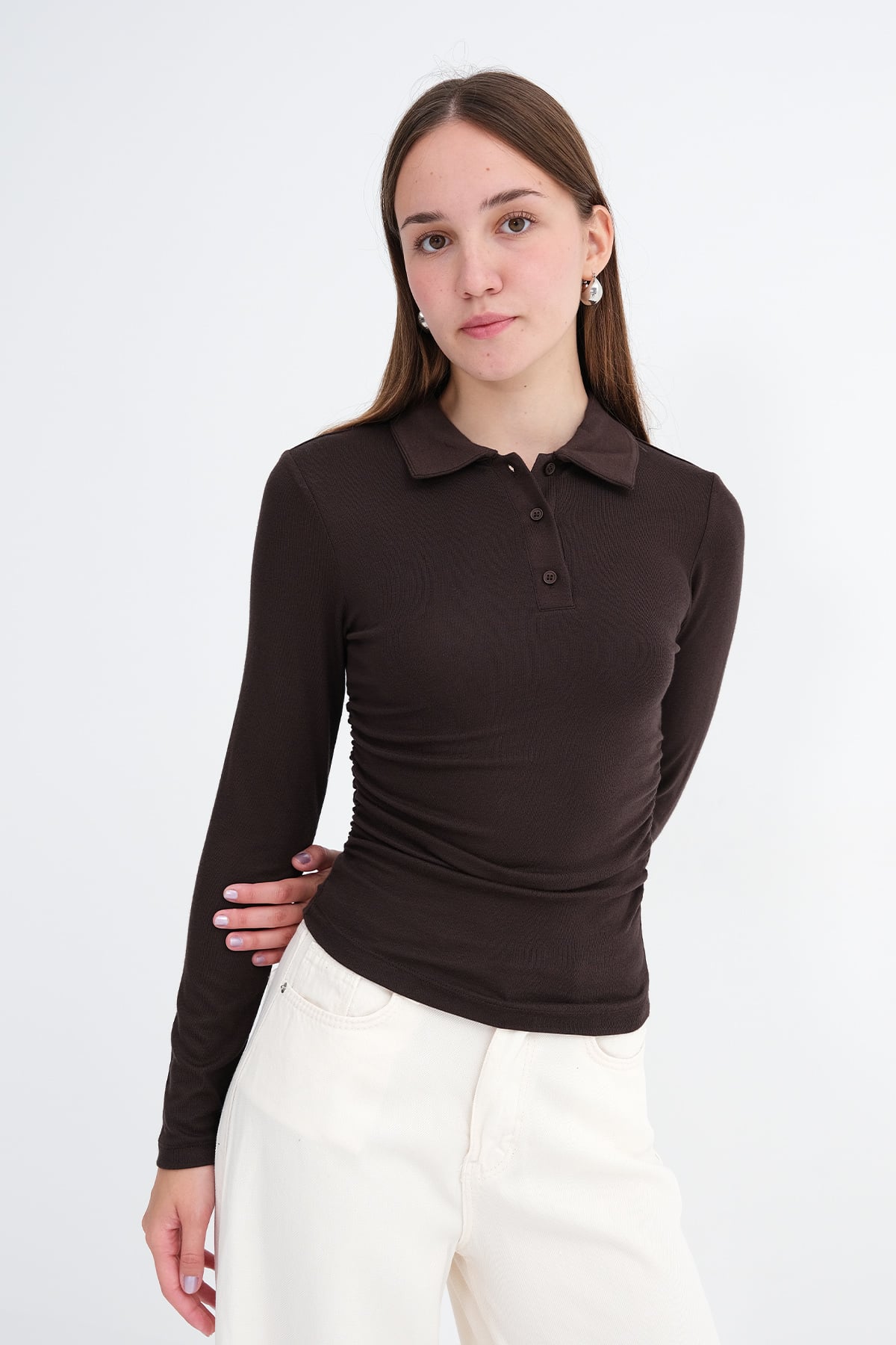 Bitter-Coffee_Polo-Collar-Ruched-Blouse-addax