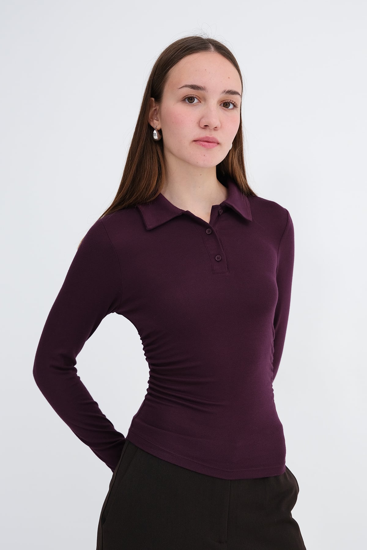 Gardenia_Polo-Collar-Ruched-Blouse-addax