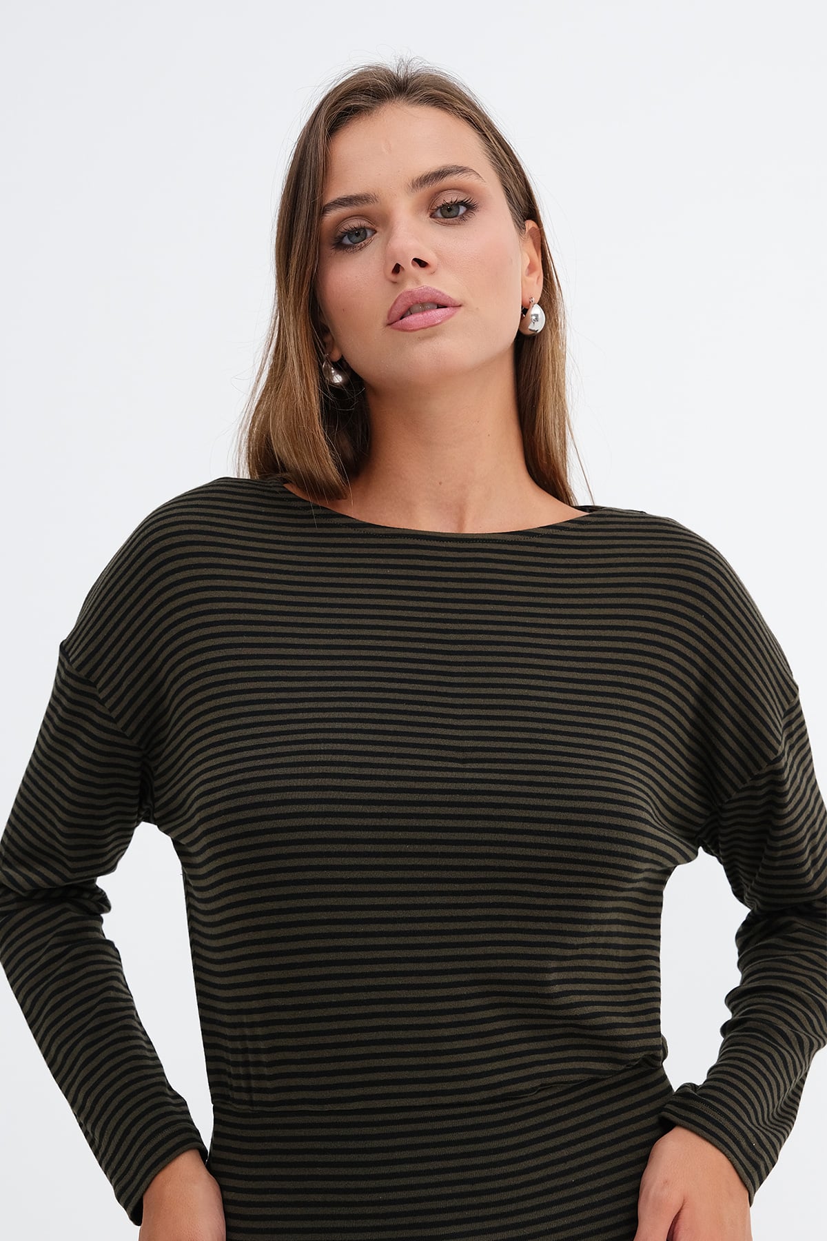 Khaki---Black_Çizgili-Uzun-Kollu-Bluz-B06058-addax