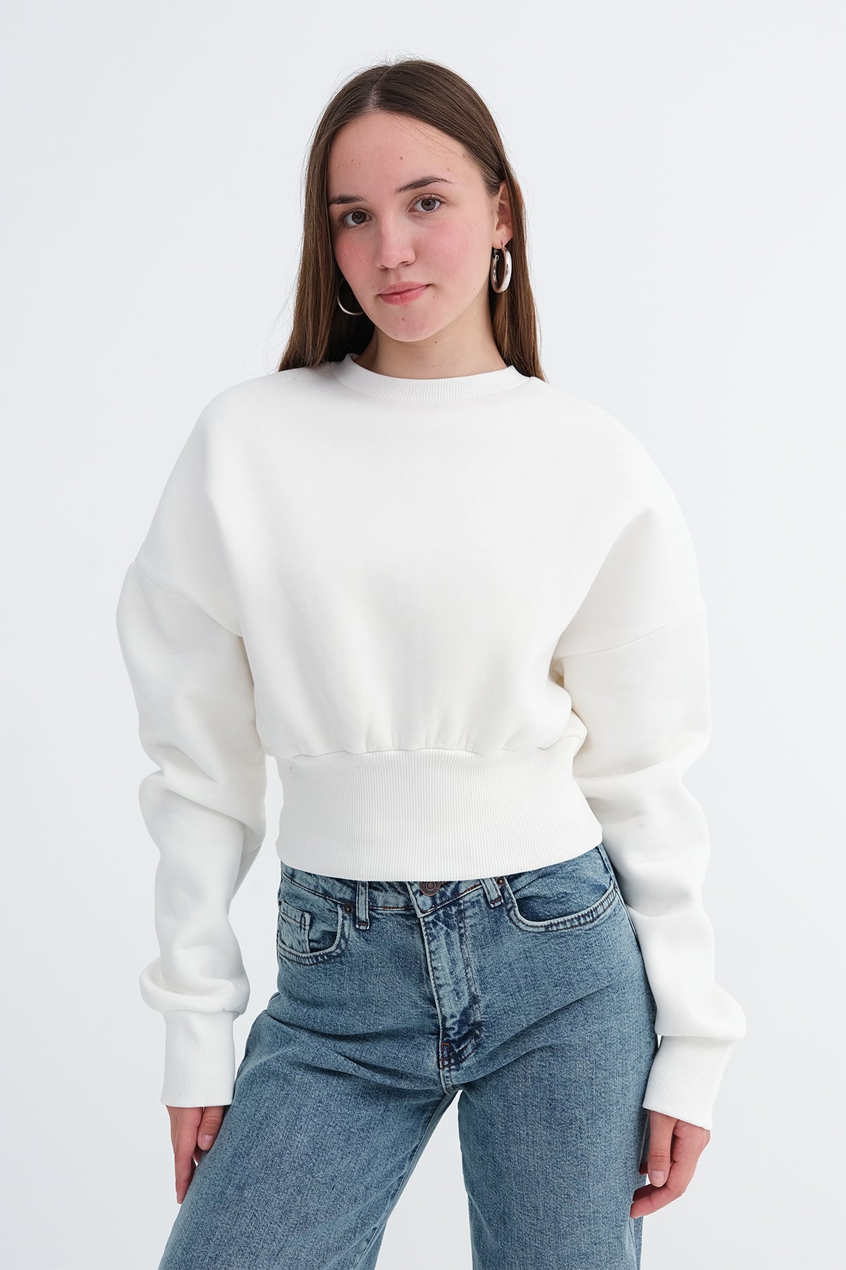 Ecru_Fleece-Lined-Cropped-Sweatshirt-addax