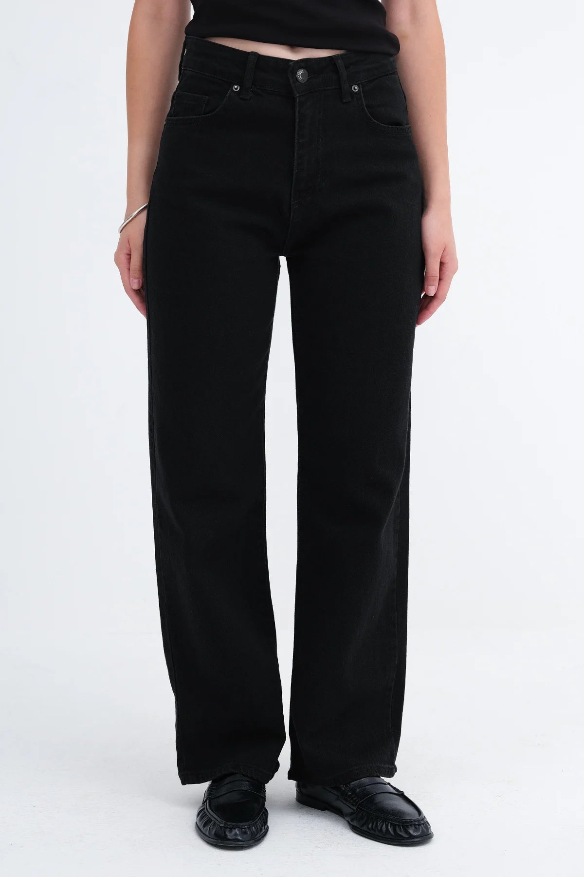 Black_Wide-Leg-Jeans-addax