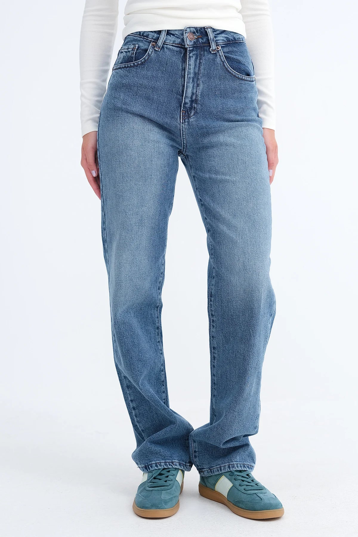 Blue_Wide-Leg-Jeans-addax