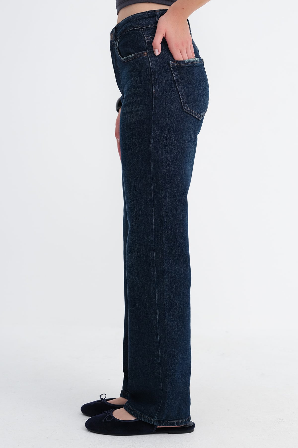 Ocean_Wide-Leg-Jeans-addax