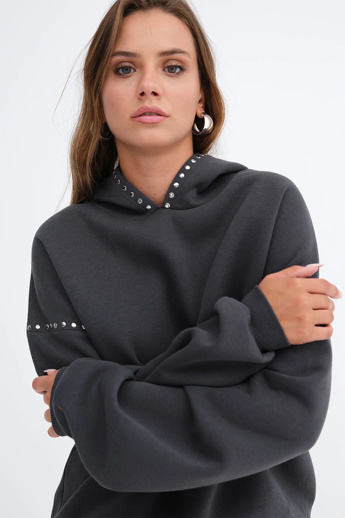 Charcoal_Stud-Detail-Fleece-Sweatshirt-addax