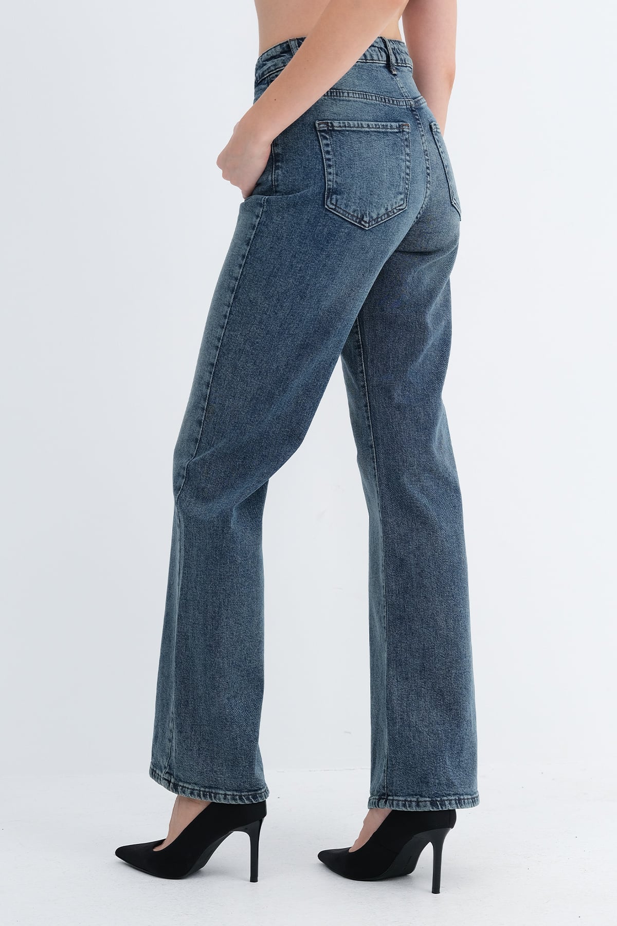 Green-Tint_Wide-Leg-Jeans-addax
